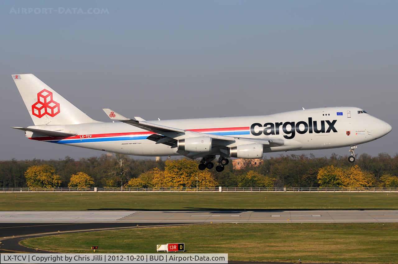 LX-TCV, 2002 Boeing 747-4R7F/SCD C/N 30401, Cargolux