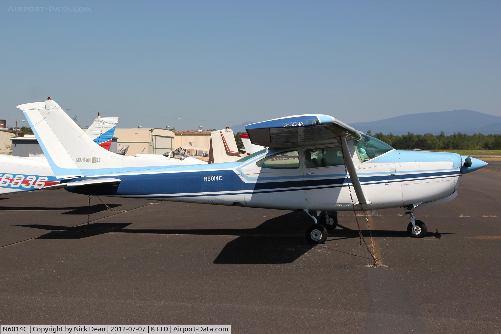 N6014C, 1978 Cessna R182 Skylane RG C/N R18200352, KTTD/TTD