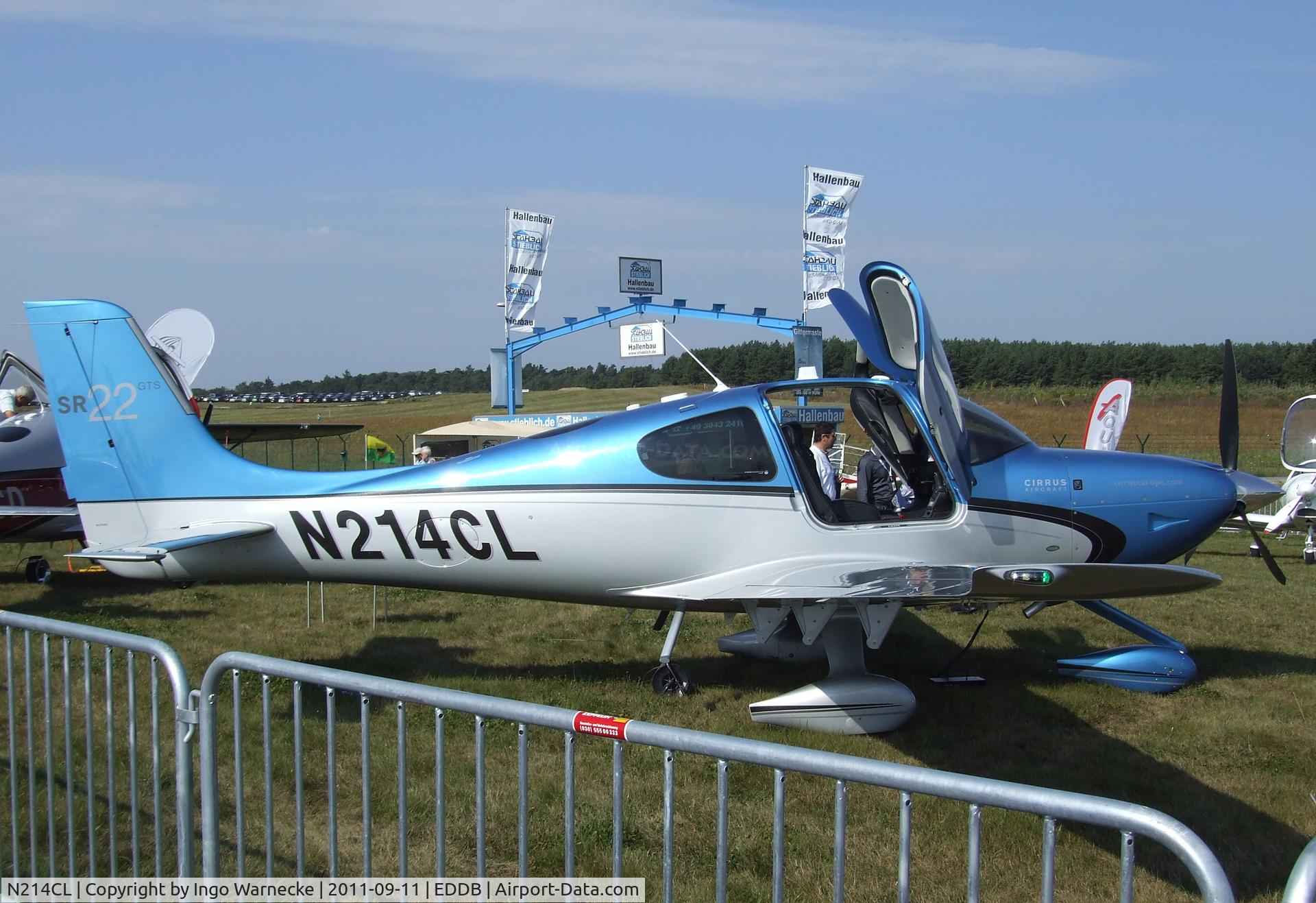 N214CL, 2012 Cirrus SR22 GTS C/N 3830, Cirrus SR22 GTS at the ILA 2012, Berlin