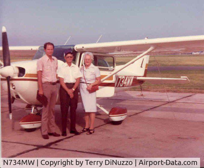 N734MW, 1977 Cessna 172N C/N 17268969, Photo taken in 1978 at Lawton, OK. I rented the plane in College Station, TX. That's me with my mother and dad. I Daddy his first airplane ride when he was 70.
