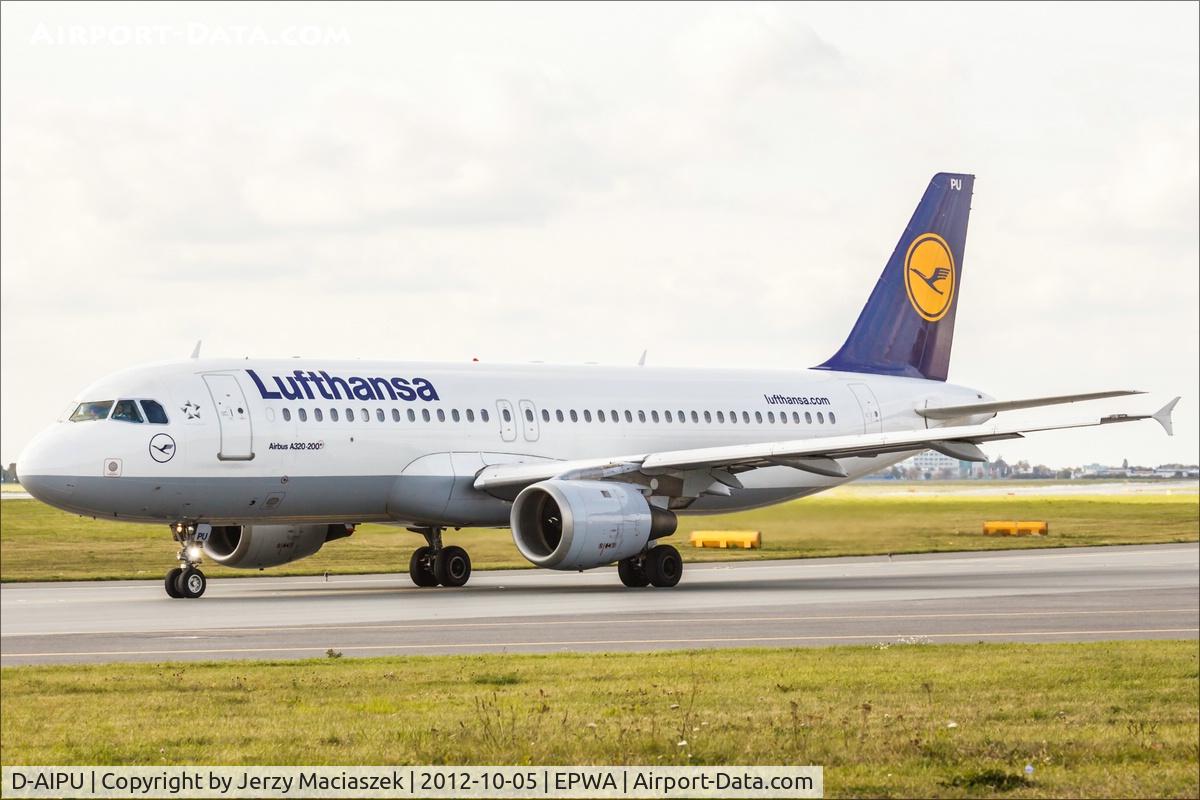 D-AIPU, 1990 Airbus A320-211 C/N 135, Airbus A320-211