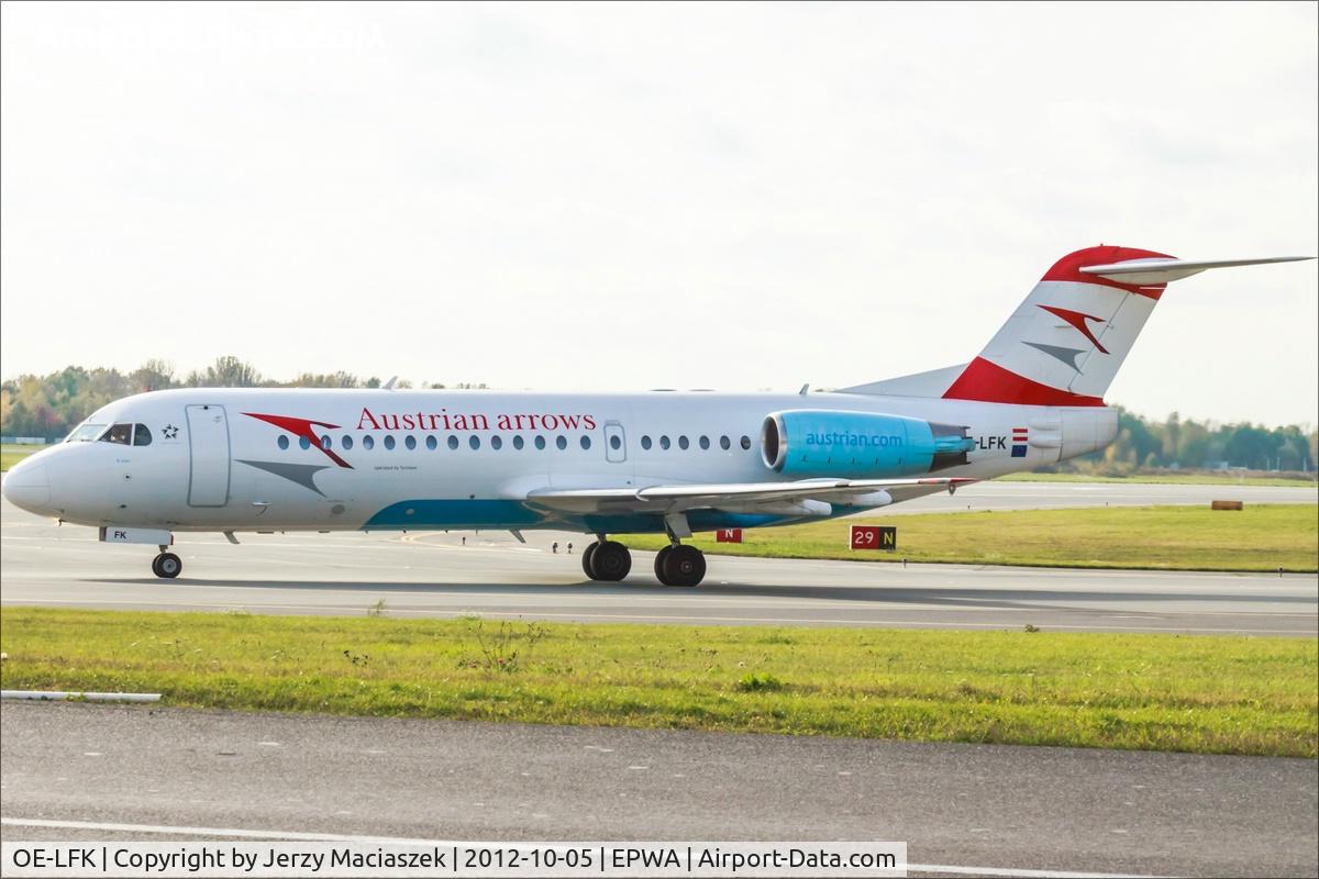 OE-LFK, 1995 Fokker 70 (F-28-0070) C/N 11555, Fokker 70