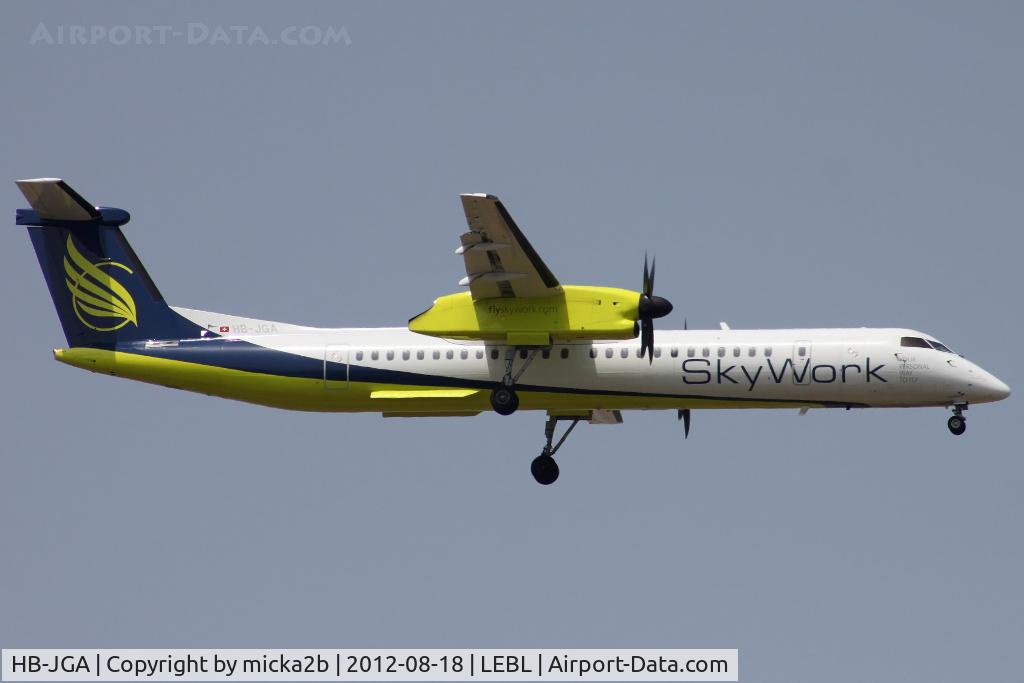 HB-JGA, 2008 De Havilland Canada DHC-8-402Q Dash 8 Dash 8 C/N 4198, Landing