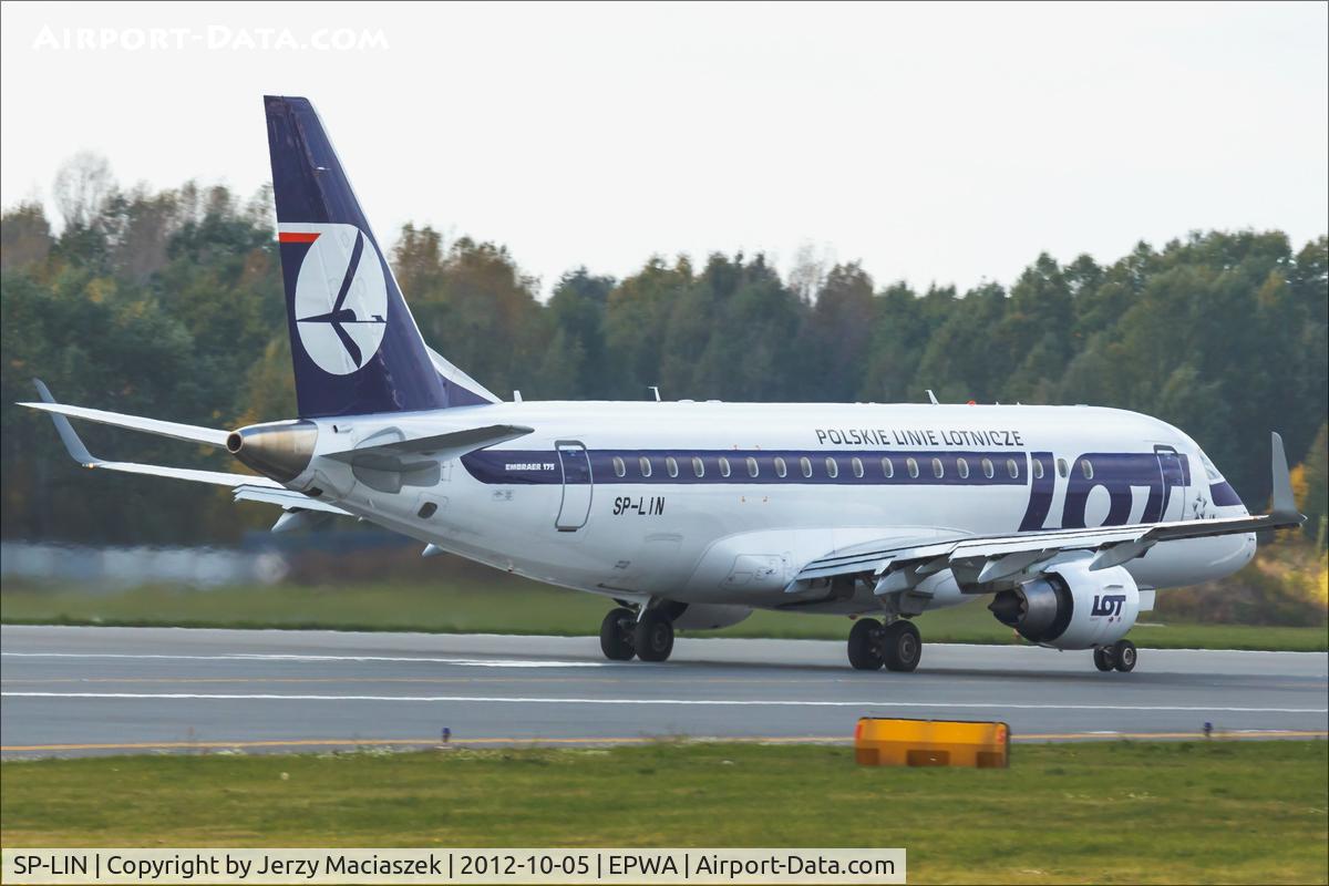 SP-LIN, 2010 Embraer 175LR (ERJ-170-200LR) C/N 17000313, Embraer ERJ-170-200LR