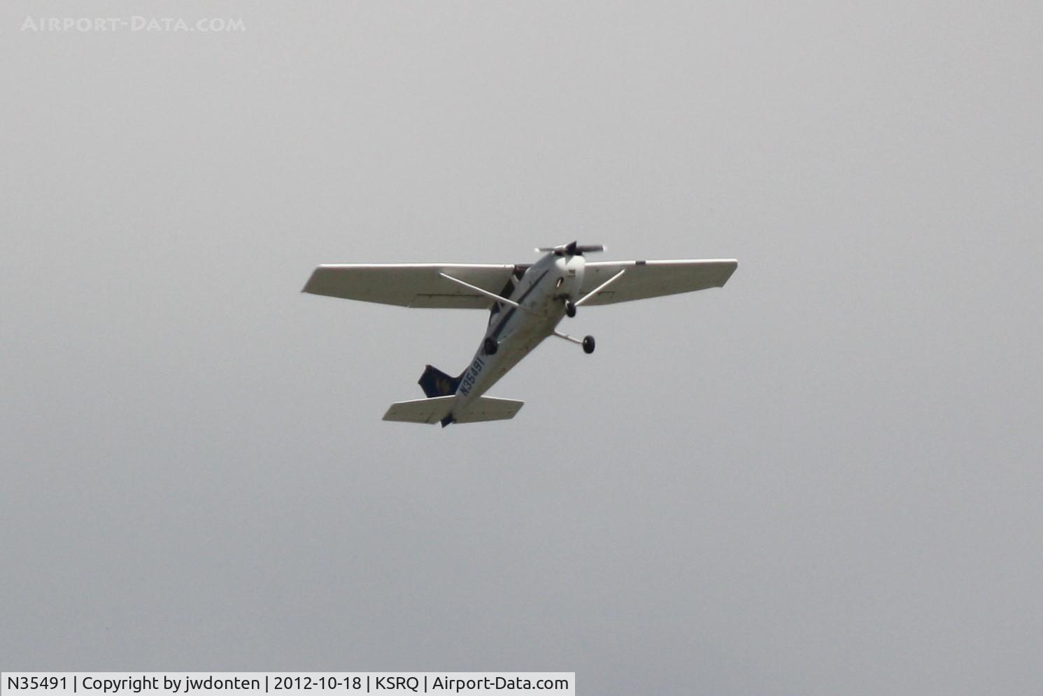 N35491, Cessna 172I C/N 17256798, Cessna Skyhawk (N3591) departs Sarasota-Bradenton International Airport