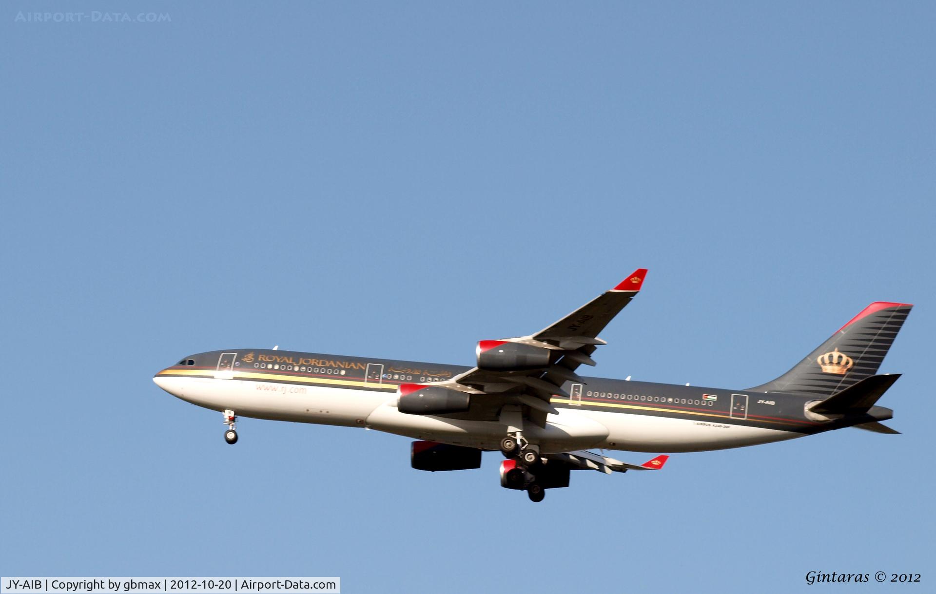 JY-AIB, 1994 Airbus A340-211 C/N 043, Going to a landing @ JFK