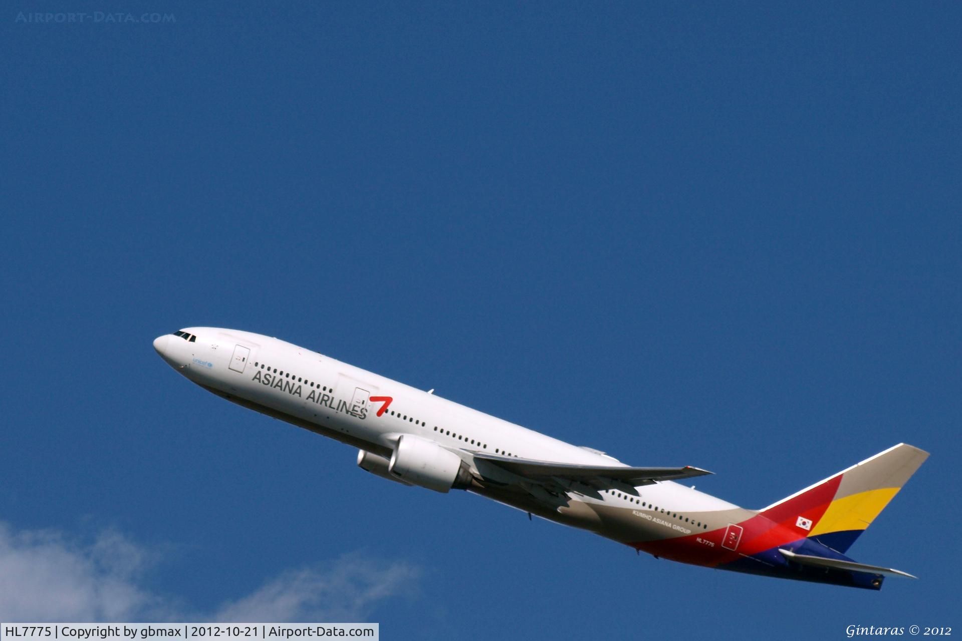 HL7775, 2008 Boeing 777-28E/ER C/N 30862, After take-off from JFK