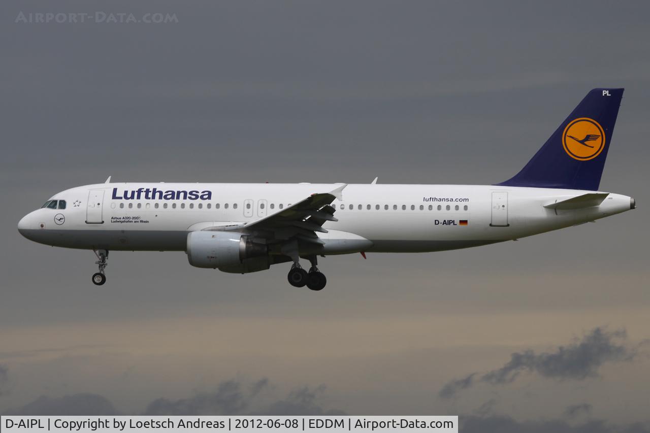 D-AIPL, 1989 Airbus A320-211 C/N 094, Lufthansa