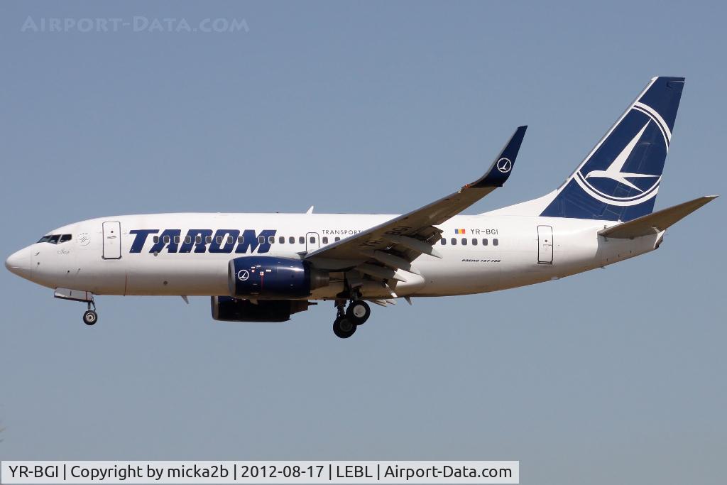 YR-BGI, 2003 Boeing 737-78J C/N 28439, Landing