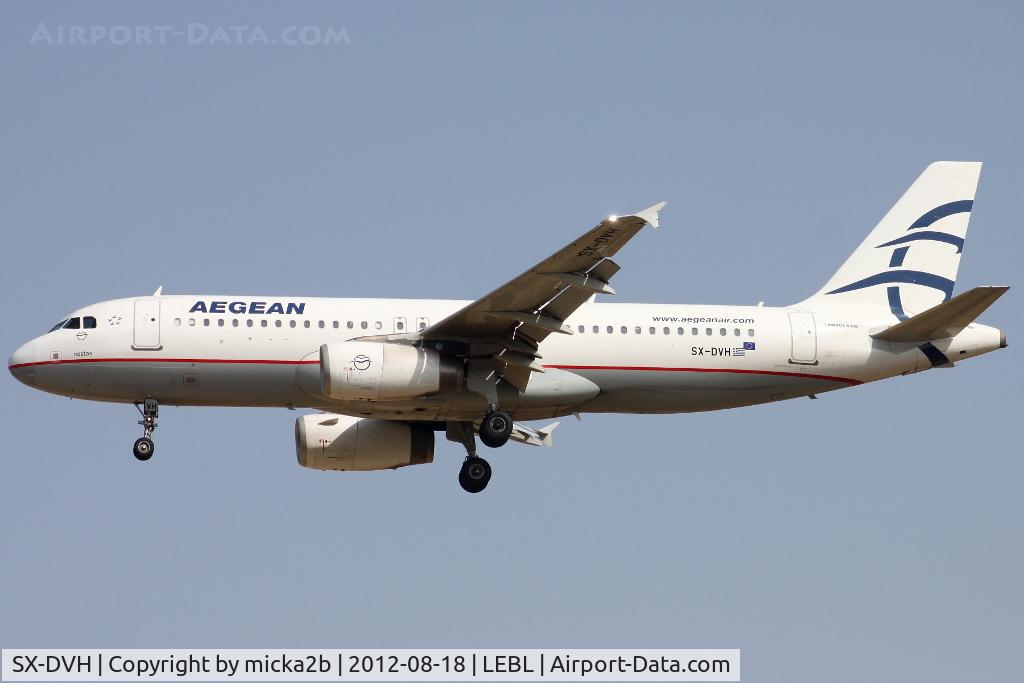 SX-DVH, 2007 Airbus A320-232 C/N 3066, Landing