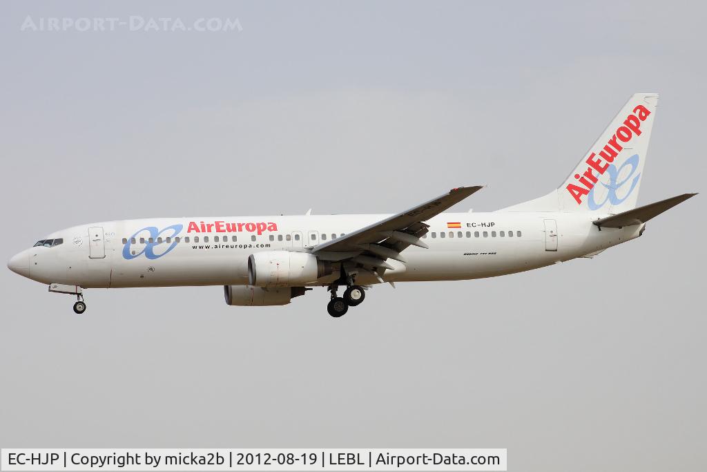 EC-HJP, 2000 Boeing 737-85P C/N 28535, Landing