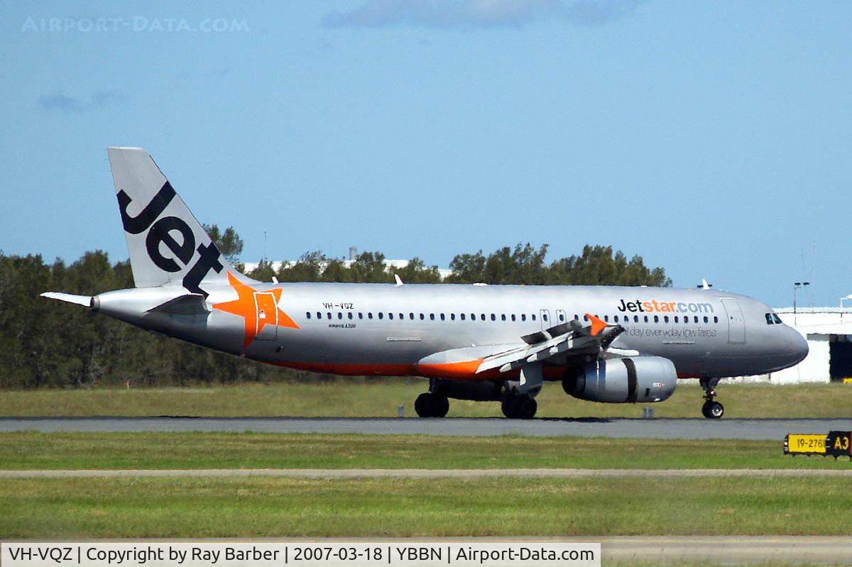 VH-VQZ, 2004 Airbus A320-232 C/N 2292, Airbus A320-232 [2292] (Jetstar Airways) Brisbane-International~VH 18/03/2007,. Showing full flaps applied.