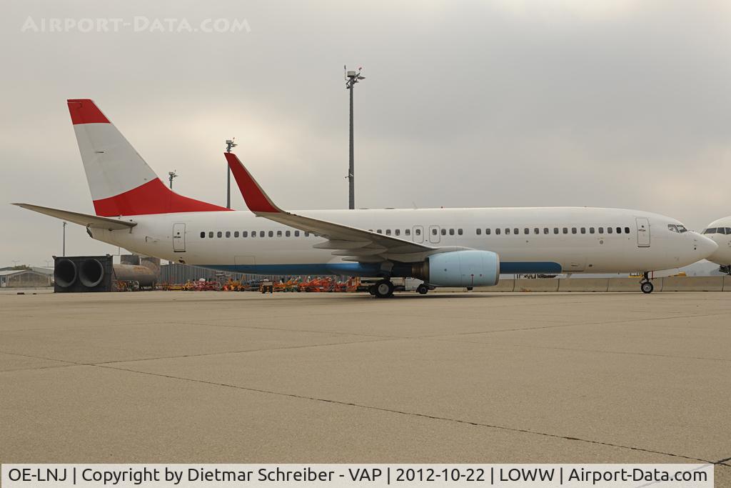OE-LNJ, 1998 Boeing 737-8Z9 C/N 28177, Austrian Airlines Boeing 737-800