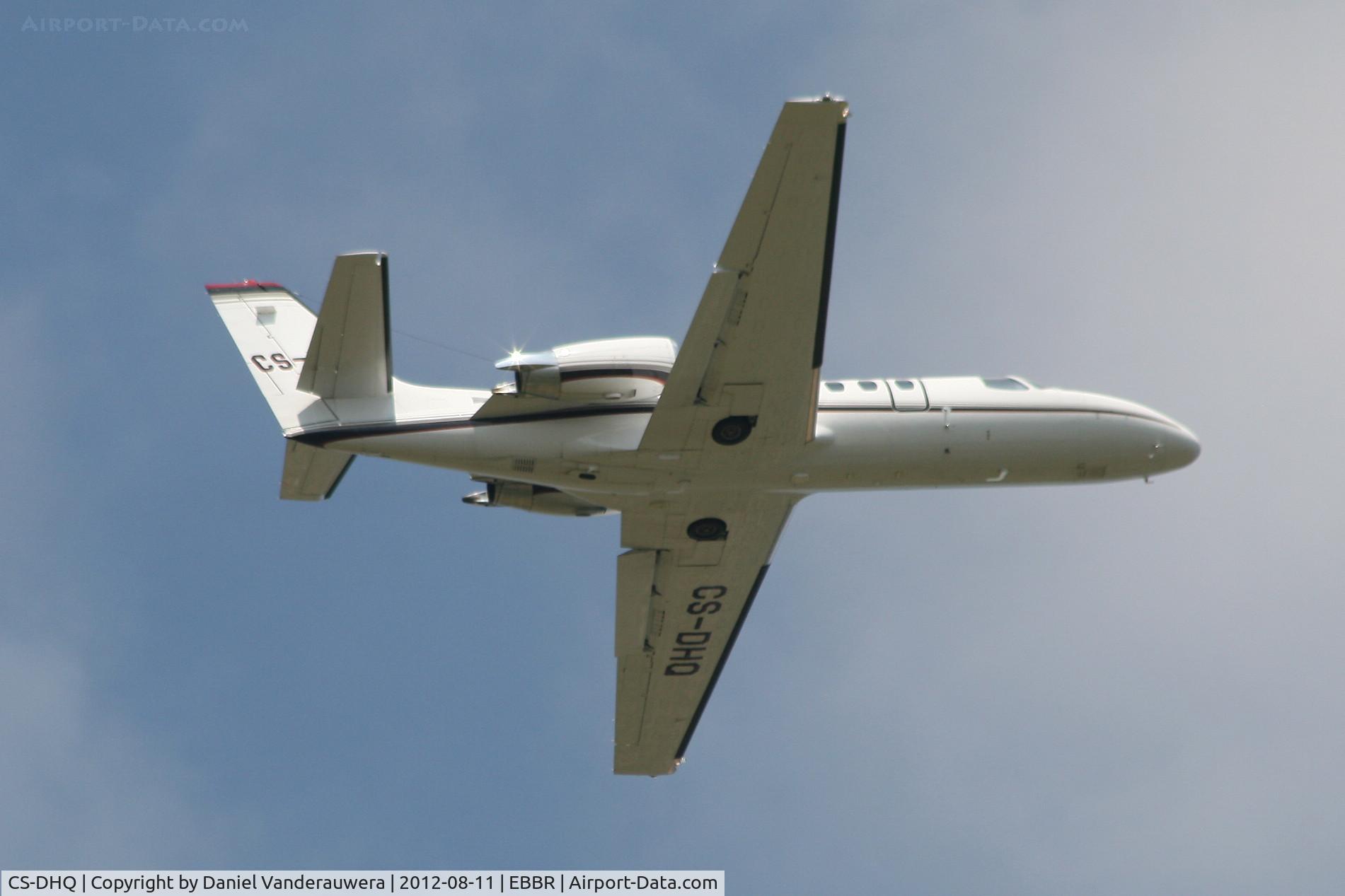 CS-DHQ, 2005 Cessna 550 Citation Bravo C/N 550-1109, Climbing from RWY 07R