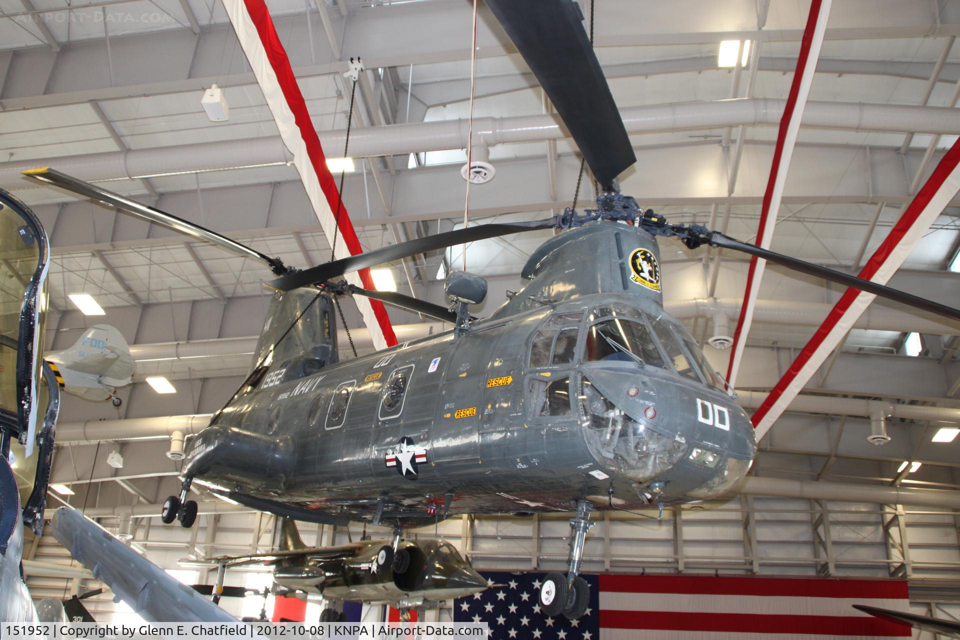 151952, Boeing Vertol HH-46A Sea Knight C/N 2102, Naval Aviation Museum