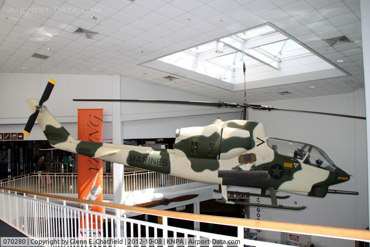 070280, Bell AH-1J Sea Cobra C/N composite airframe, Naval Aviation Museum