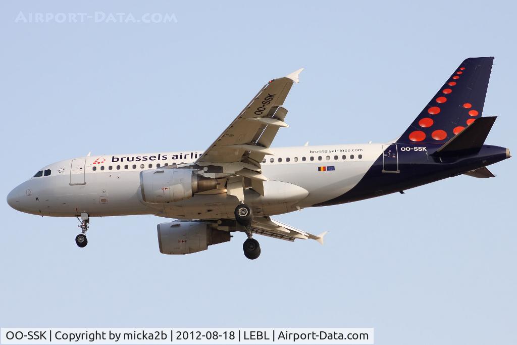 OO-SSK, 2000 Airbus A319-112 C/N 1336, Landing. Scrapped in august 2021.