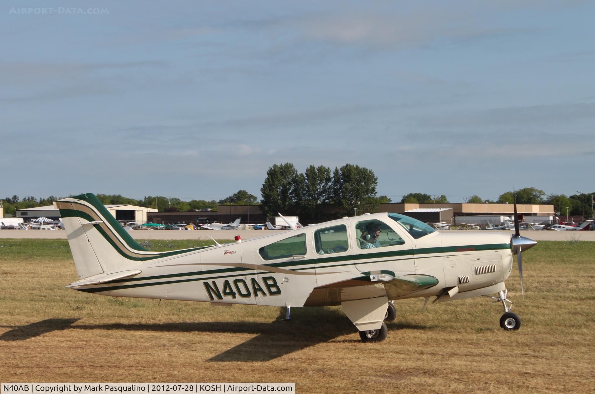 N40AB, 1983 Beech F33A Bonanza C/N CE-1020, Beech F33A