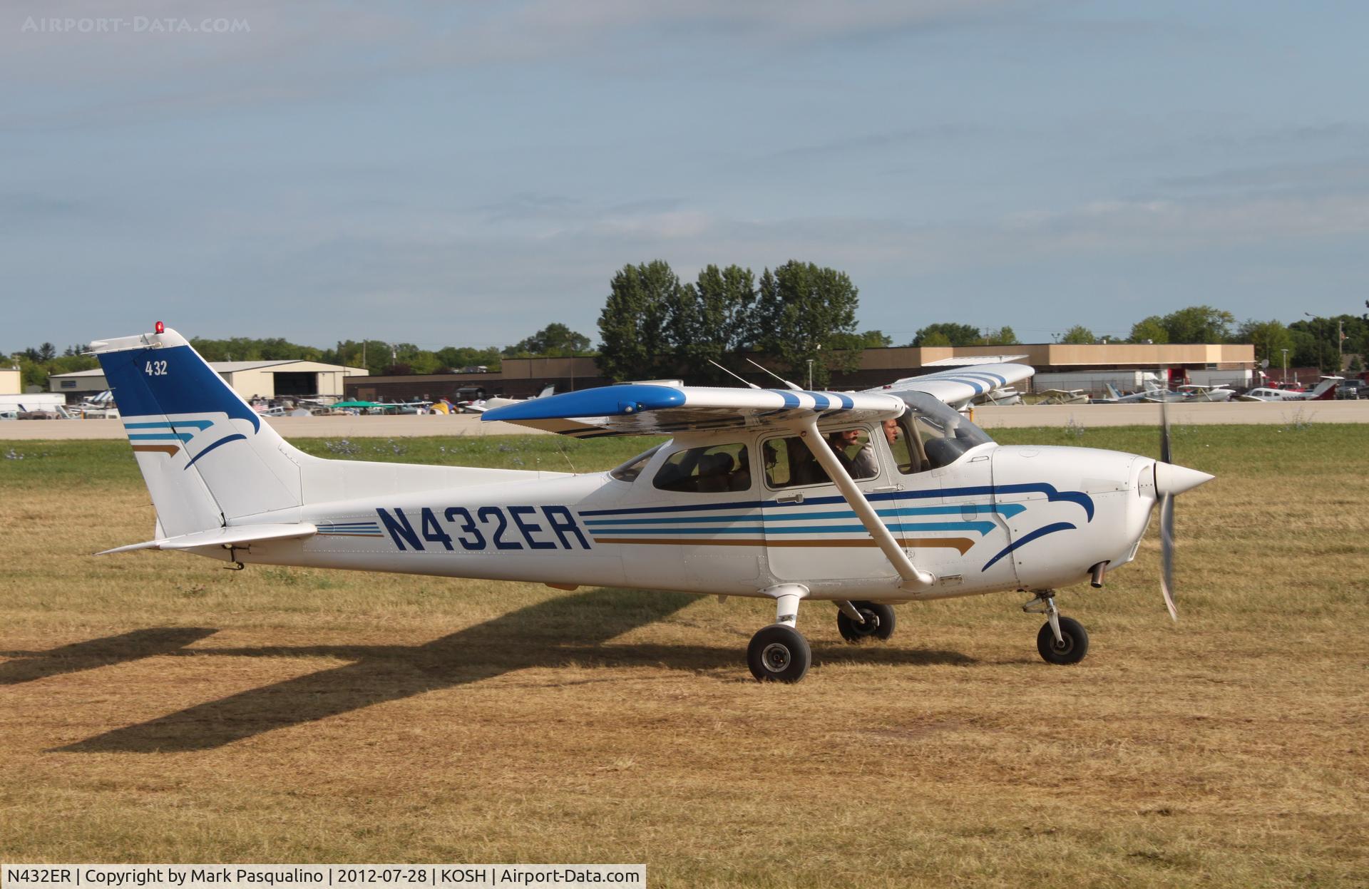 N432ER, 1998 Cessna 172R C/N 17280652, Cessna 172R