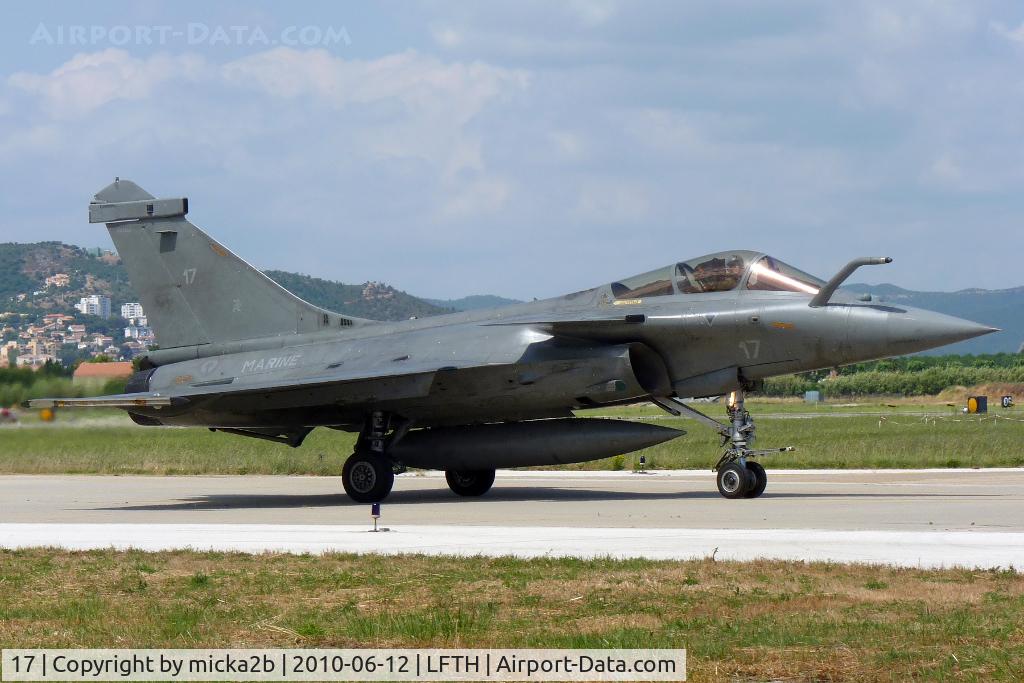 17, Dassault Rafale M C/N 17, Taxiing