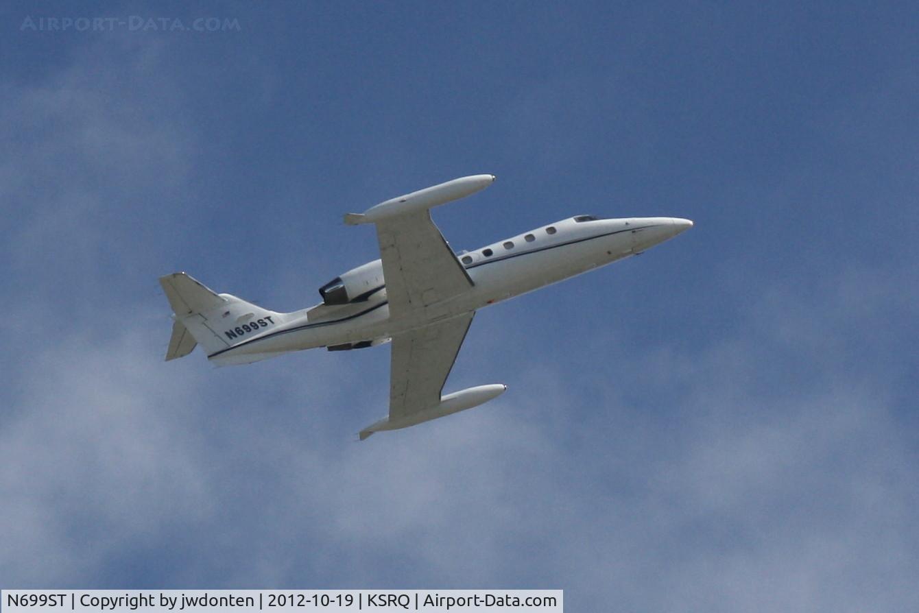 N699ST, 1981 Gates Learjet 35A C/N 441, Learjet 35 (N699ST) departs Sarasota-Bradenton International Airport