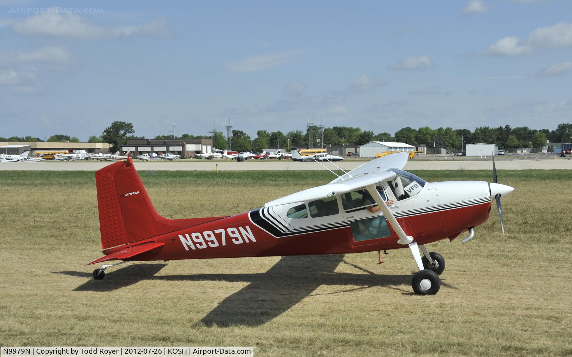 N9979N, 1975 Cessna 180J C/N 18052634, Airventure 2012