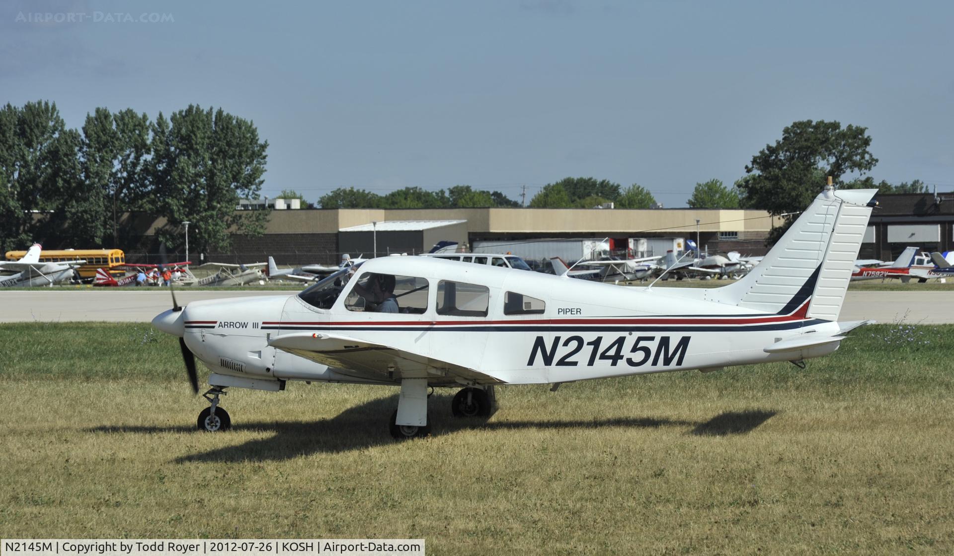 N2145M, 1977 Piper PA-28R-201 Cherokee Arrow III C/N 28R-7837069, Airventure 2012