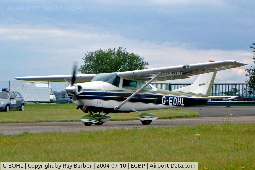 G-EOHL, 1968 Cessna 182L Skylane C/N 182-59279, Cessna 182L Skylane [182-59279] Kemble~G 10/07/2004