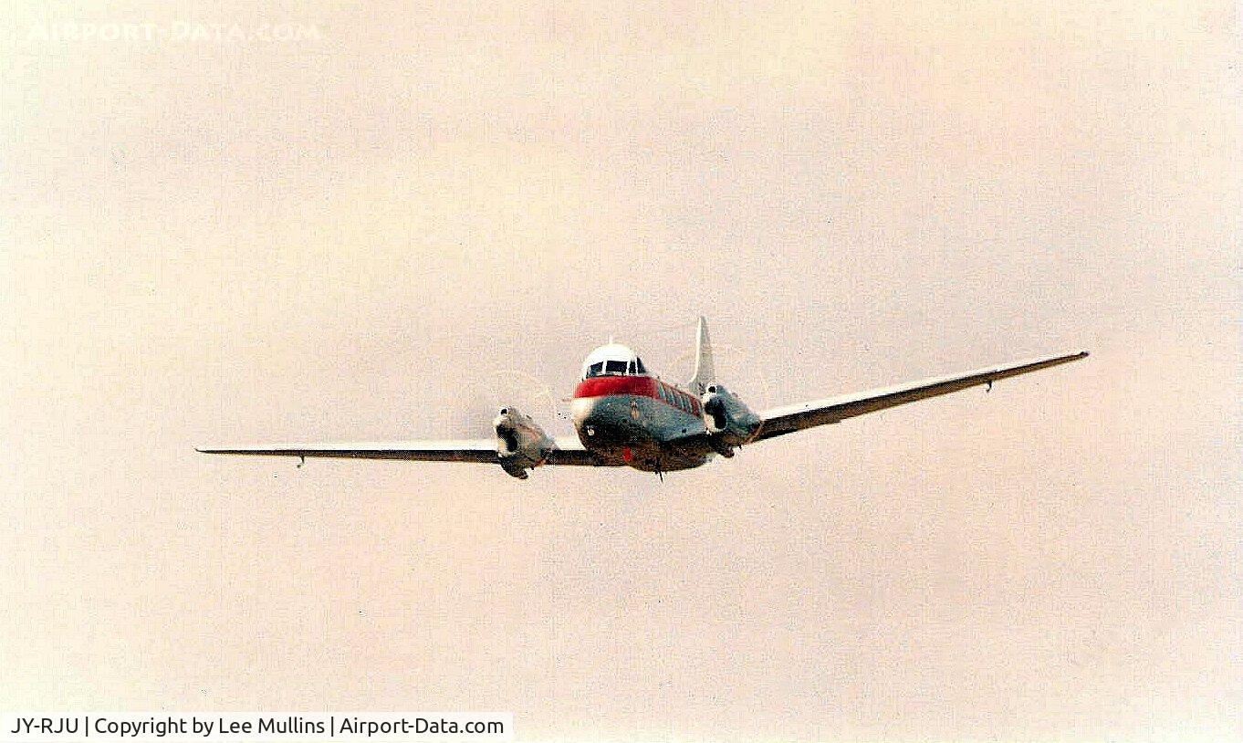 JY-RJU, De Havilland DH-104 Dove 7 C/N 04540, Woburn, Moth Club Rally.