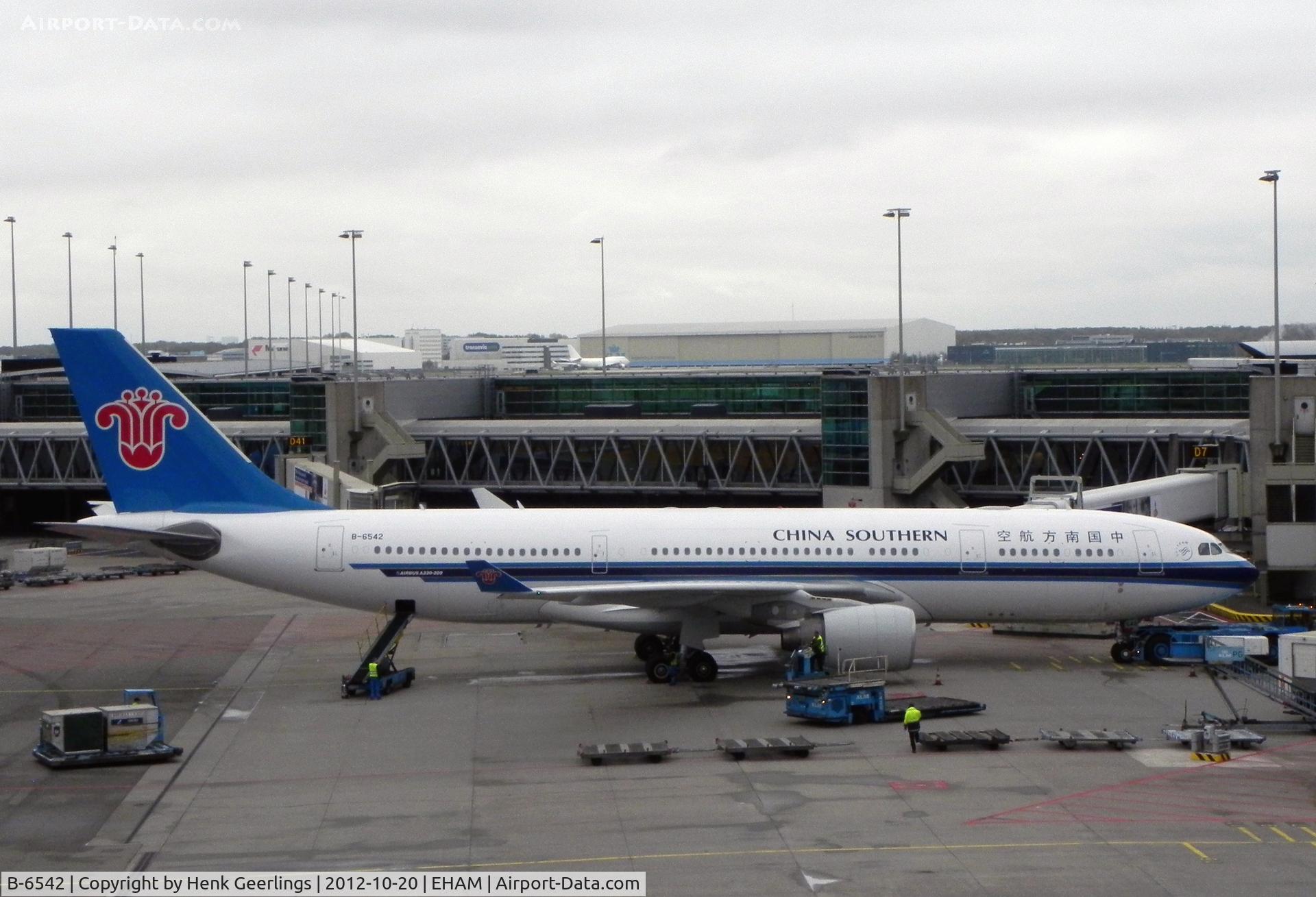 B-6542, 2012 Airbus A330-223 C/N 1297, Schiphol Airport, China Southern A330