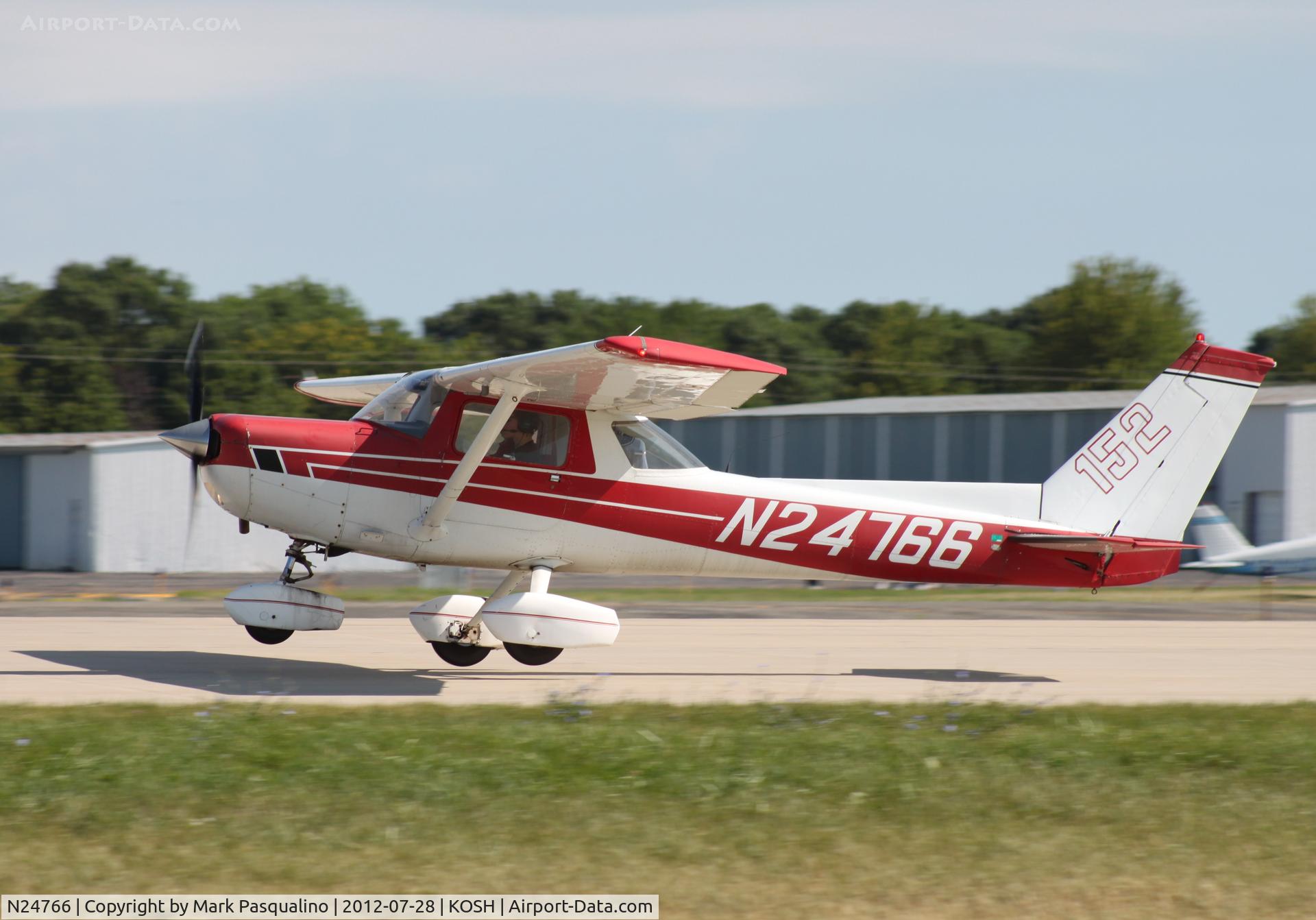 N24766, 1977 Cessna 152 C/N 15280364, Cessna 152