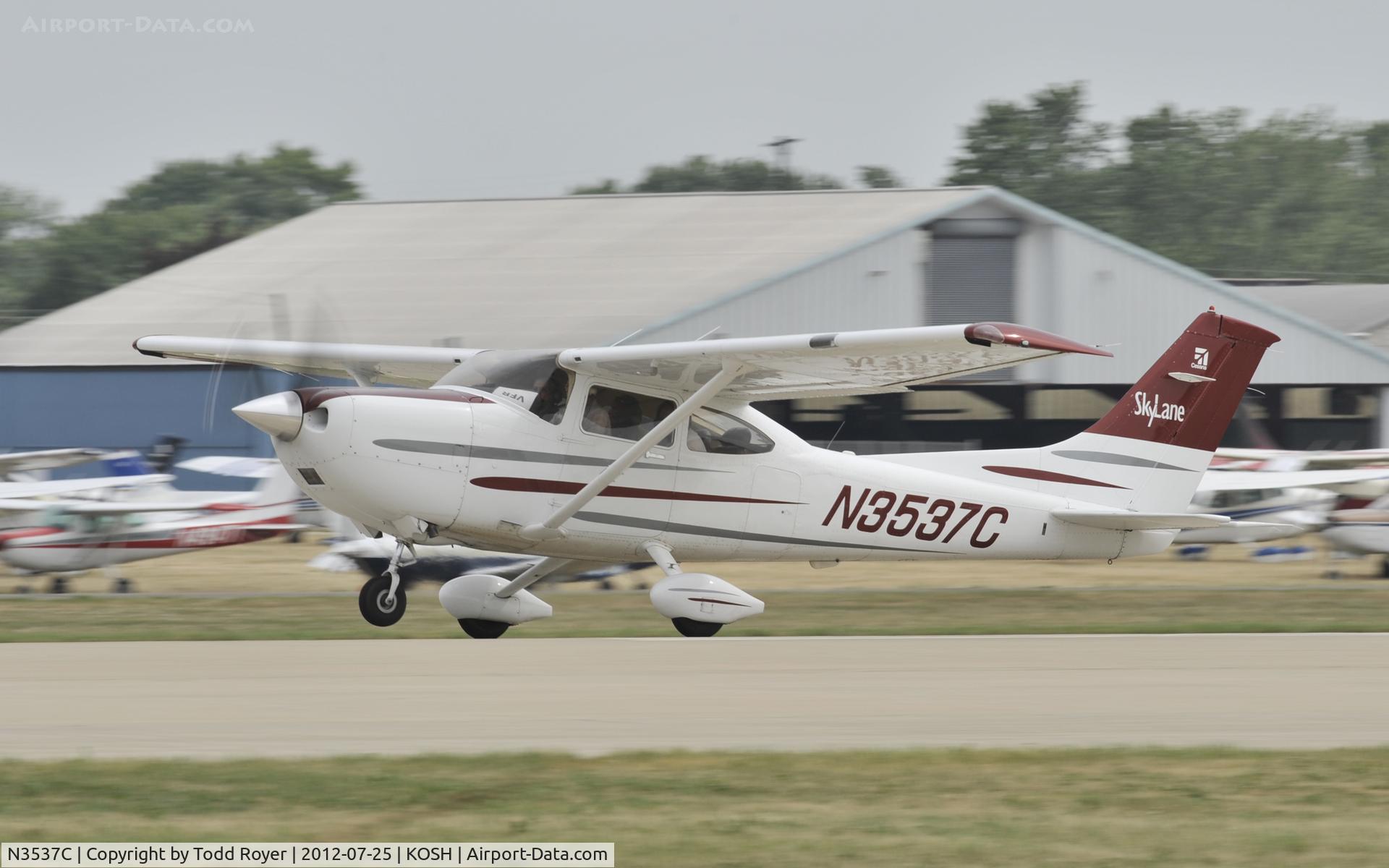 N3537C, 2001 Cessna 182T Skylane C/N 18280966, Airventure 2012