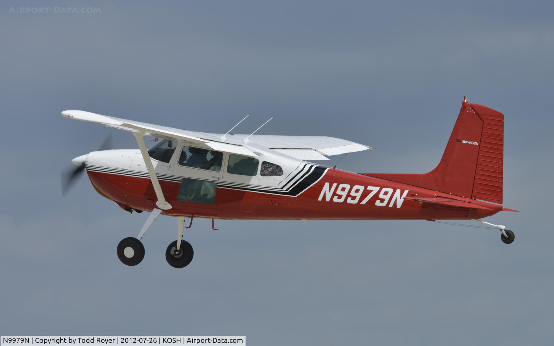 N9979N, 1975 Cessna 180J C/N 18052634, Airventure 2012
