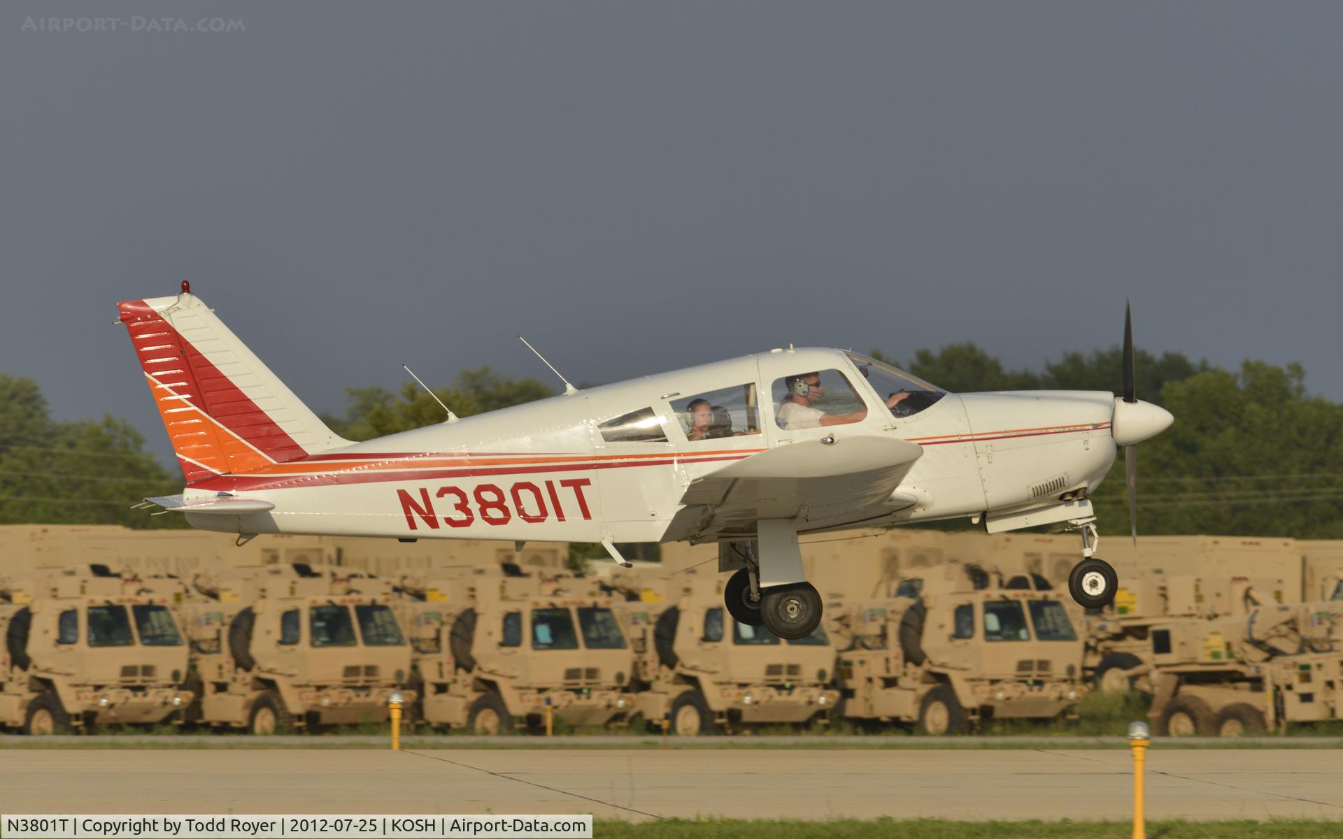 N3801T, 1967 Piper PA-28R-180 Cherokee Arrow C/N 28R-30115, Airventure 2012
