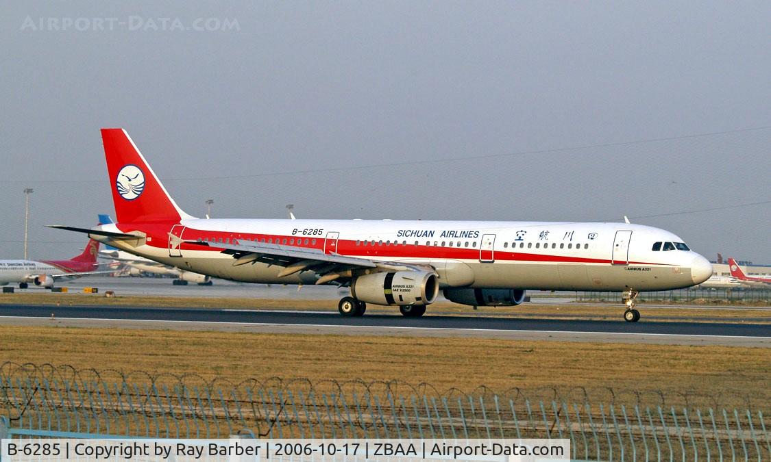 B-6285, 1999 Airbus A321-231 C/N 1060, Airbus A321-231 [1060] (Sichuan Airlines) Bejing~B 17/10/2006