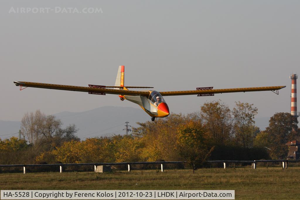 HA-5528, 1985 Rubik R-26SU Góbé 82 C/N AA800044, Dunakeszi