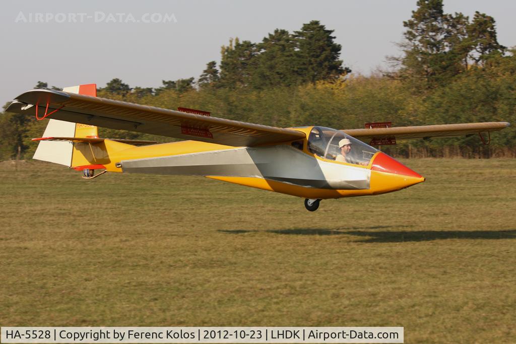 HA-5528, 1985 Rubik R-26SU Góbé 82 C/N AA800044, Dunakeszi