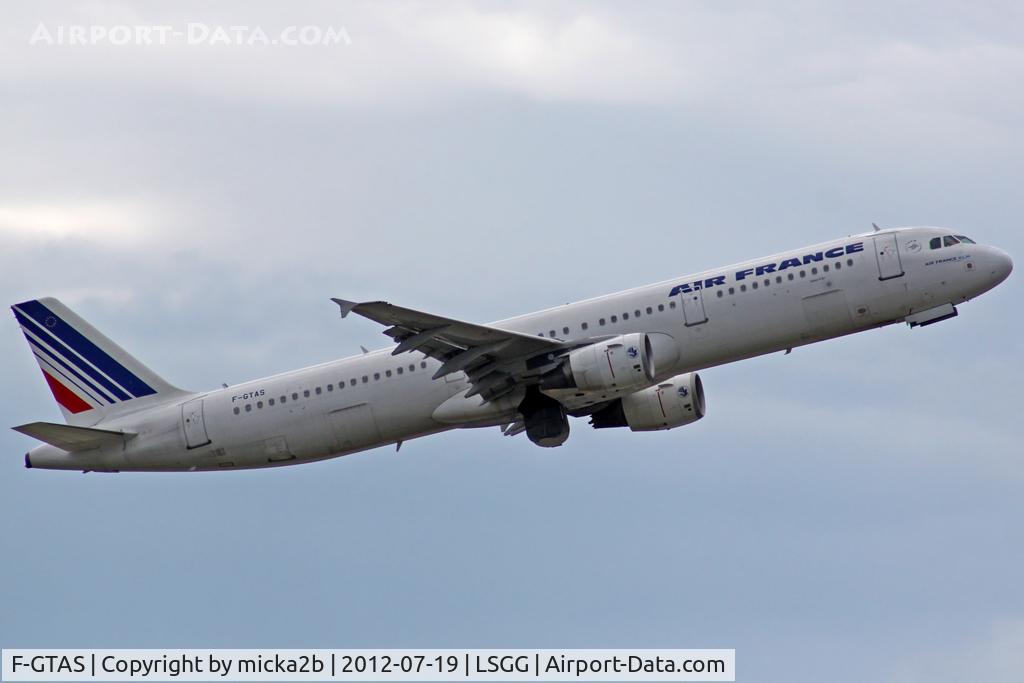 F-GTAS, 2008 Airbus A321-212 C/N 3419, Take off