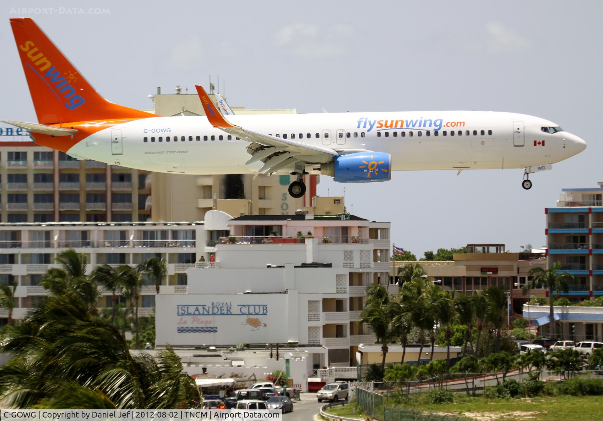 C-GOWG, 2010 Boeing 737-86J C/N 37757, C-GOWG