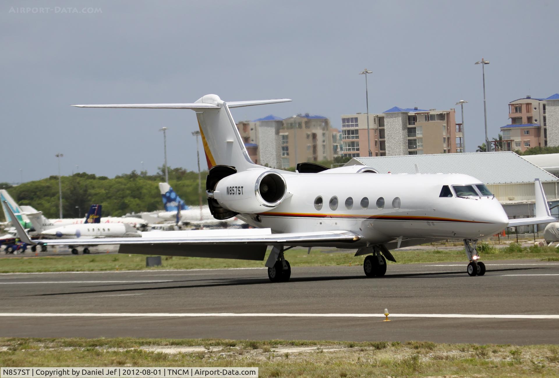N857ST, 1998 Gulfstream Aerospace G-IV C/N 1345, N857ST