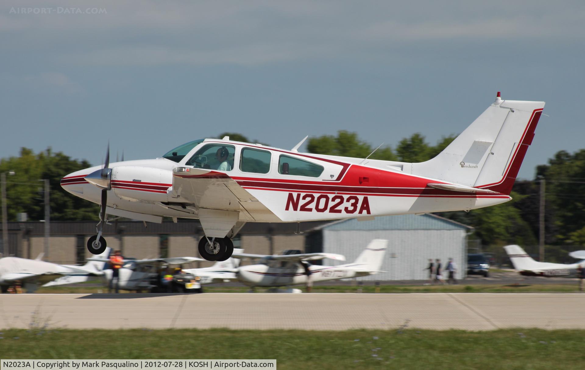 N2023A, 1978 Beech 95-B55 Baron Baron C/N TC-2168, Beech B55