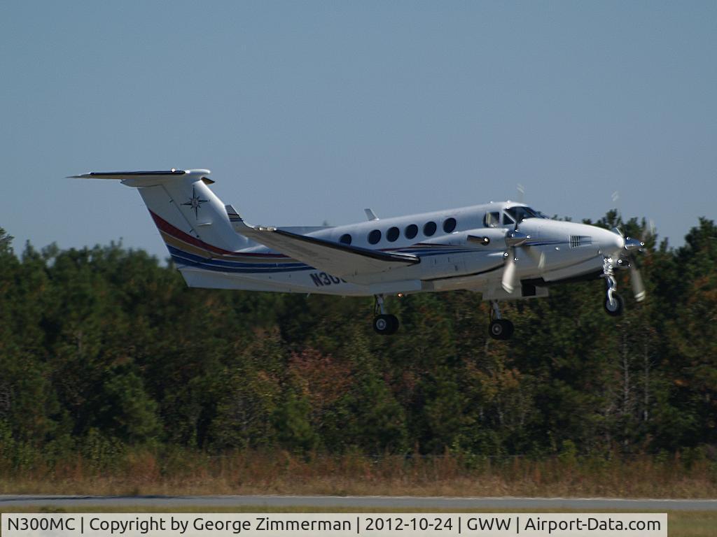N300MC, 1986 Beech 300 C/N FA-91, Departure Wayne Executive Jetport