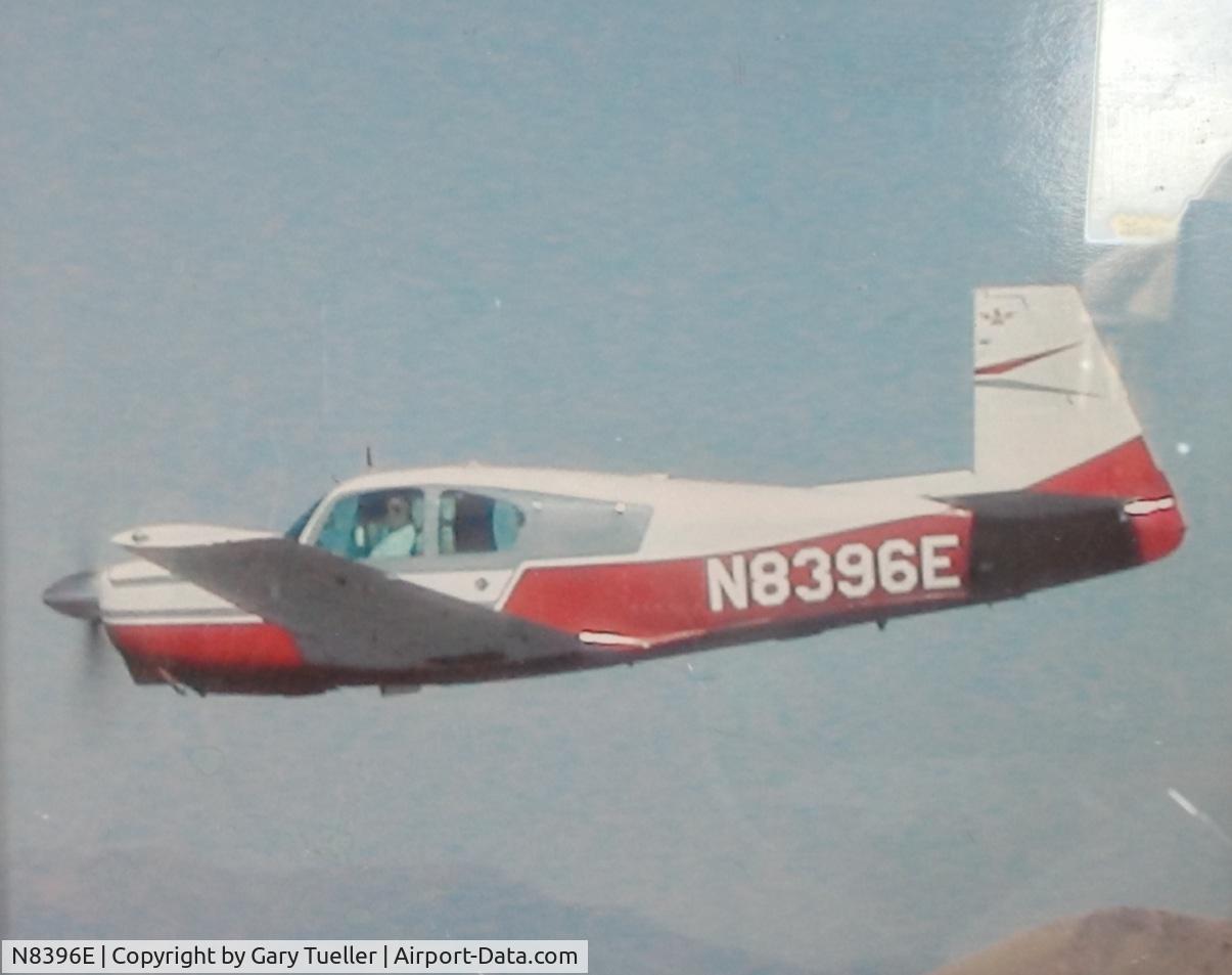 N8396E, 1960 Mooney M20A C/N 1616, In Flight