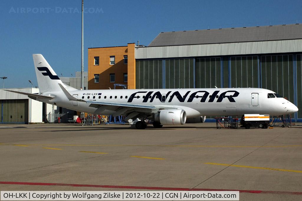 OH-LKK, 2007 Embraer 190LR (ERJ-190-100LR) C/N 19000127, visitor