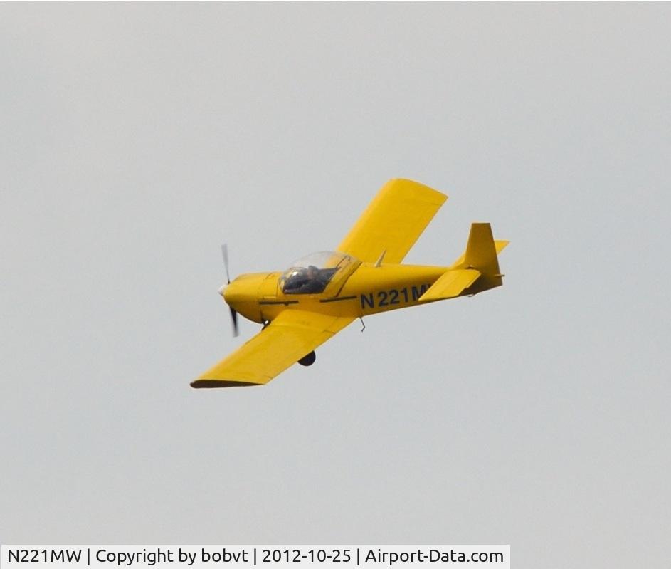 N221MW, 2003 Zenair CH-601 Zodiac C/N 6-3491, Flew over the Swanton / St. Albans border on Thursday afternoon, October 25, 2012.