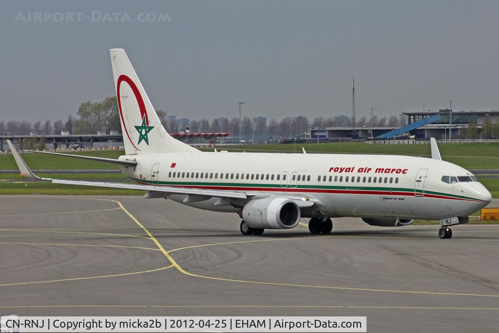 CN-RNJ, 1998 Boeing 737-8B6 C/N 28980, Taxiing. Scrapped in may 2022.