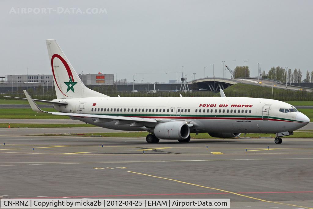 CN-RNZ, 2002 Boeing 737-8B6 C/N 33058, Taxiing