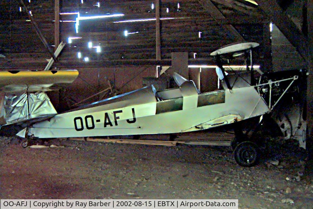 OO-AFJ, 1946 Stampe-Vertongen SV-4C C/N 197, SNCAN Stampe SV.4C [197] Theux-Verviers~OO 15/08/2002. Dismantled and stored here.