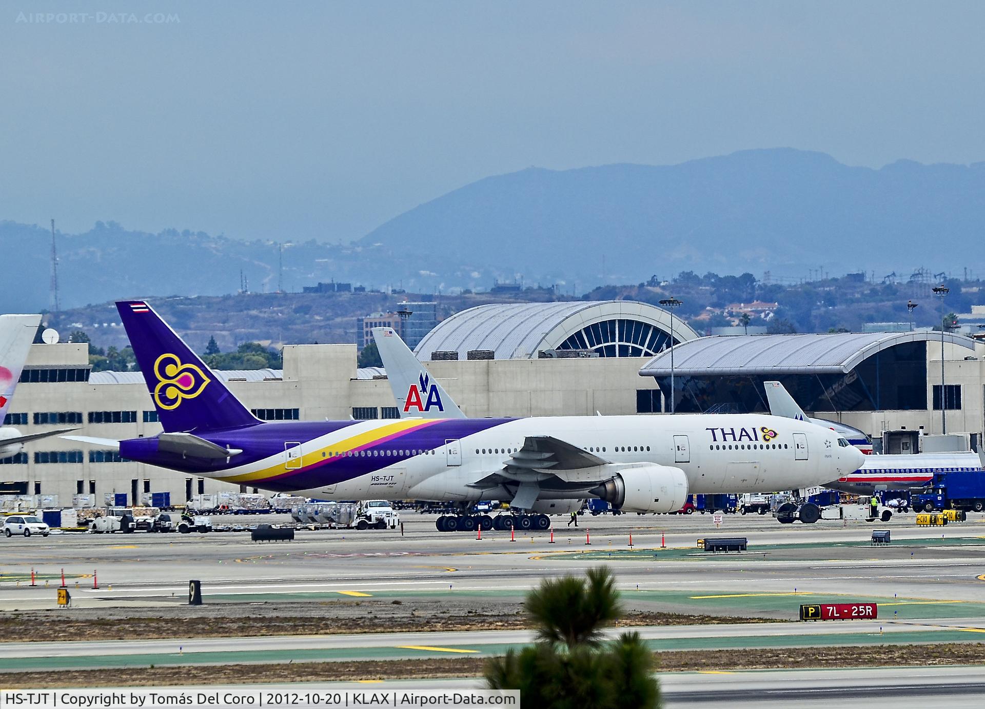 HS-TJT, 2006 Boeing 777-2D7/ER C/N 34588, HS-TJT Thai Airways International Boeing 777-2D7/ER (cn 34588/596)

Los Angeles - International (LAX / KLAX)
USA - California, October 20, 2012
TDelCoro