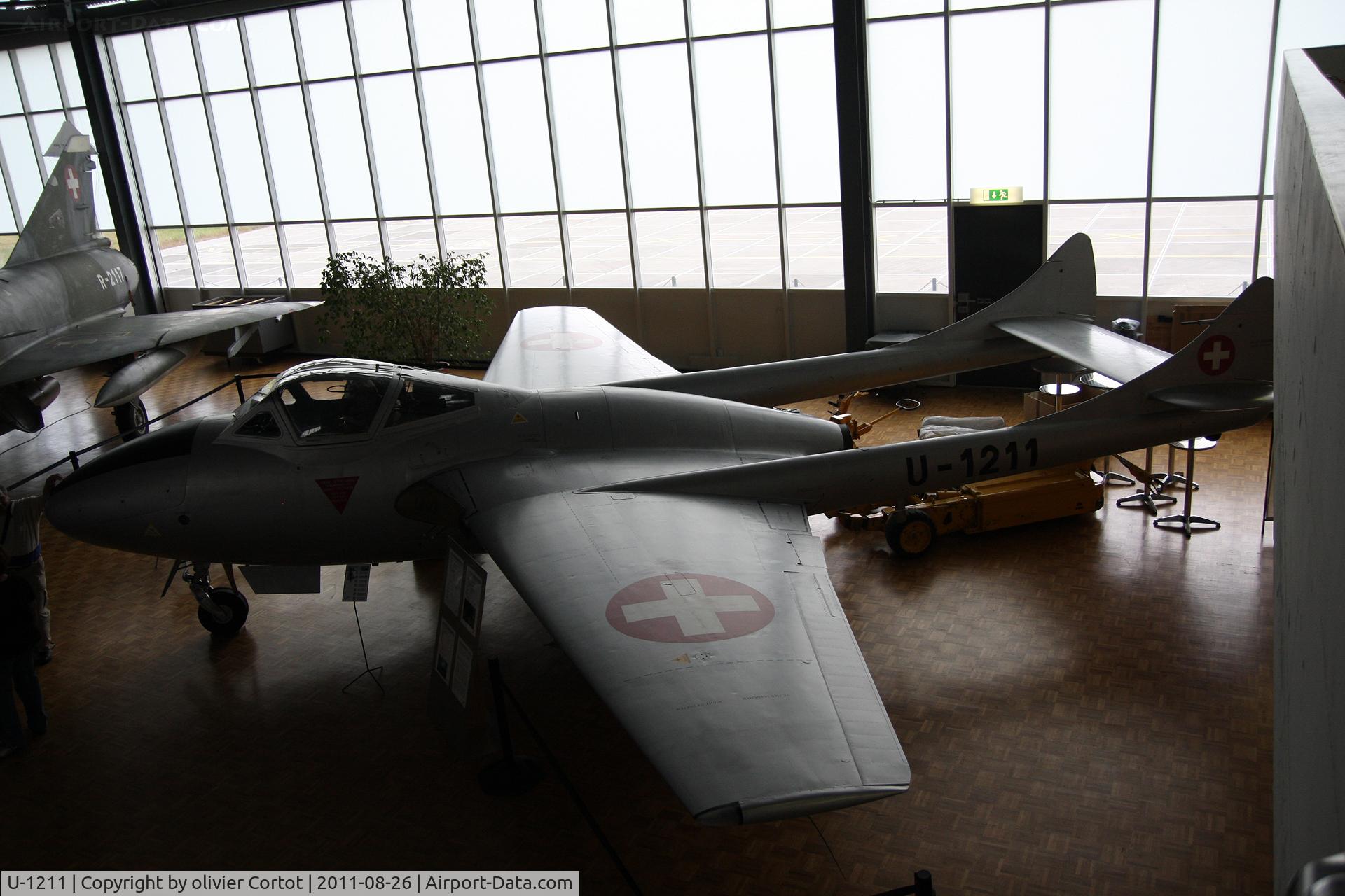 U-1211, De Havilland (F+W Emmen) Vampire T55 (DH-115) C/N 971, Payerne air museum
